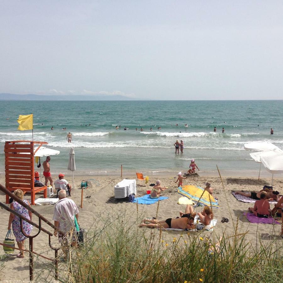Flat near the sea Appartement Pomorie Buitenkant foto